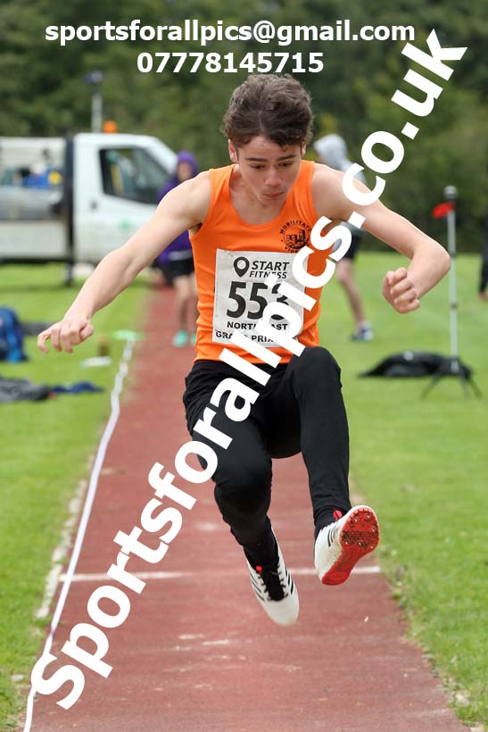 Long jump, NECAA Open Meeting, Morpeth, Sunday, September 27th. David T. Hewitson/Sports for All Pics